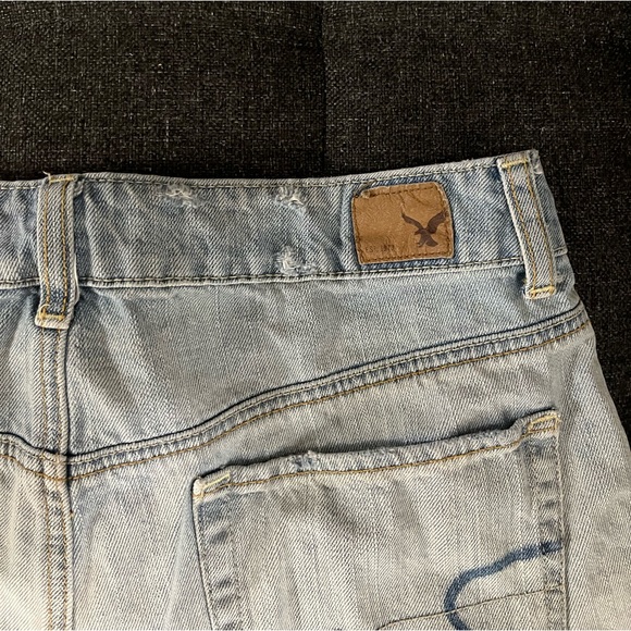 American Eagle Jean Shorts - Picture 5 of 6